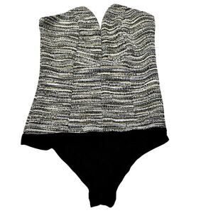 Blue Blush – Leader V-Neck Strapless Bodysuit – Tweed – S